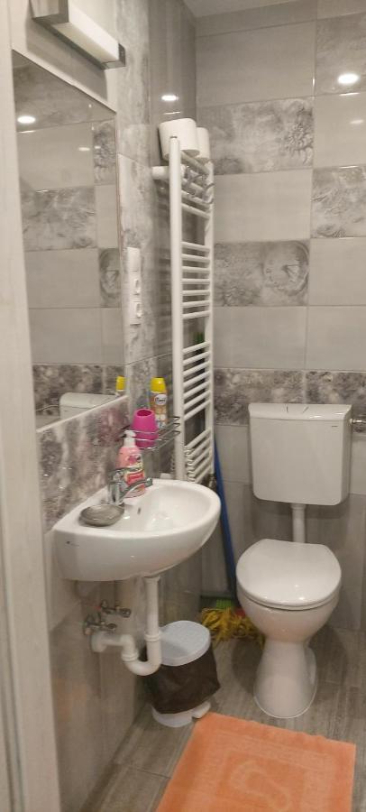 Pompar Belvarosi Apartman Сегед Экстерьер фото