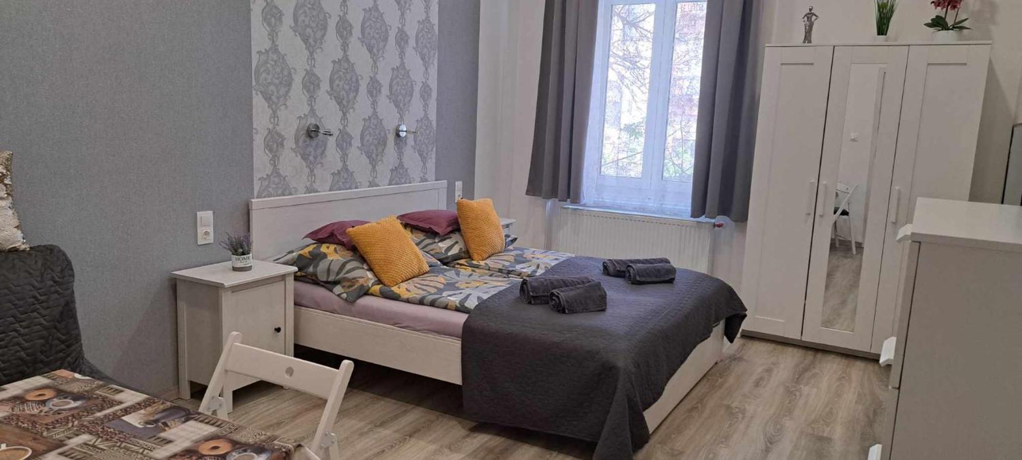 Pompar Belvarosi Apartman Сегед Экстерьер фото