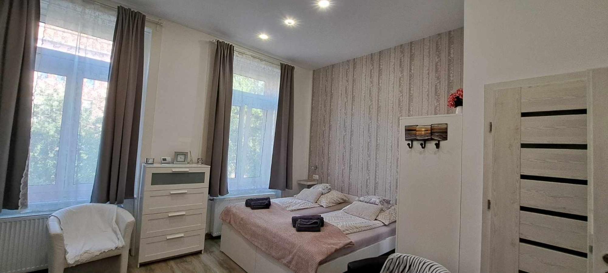 Pompar Belvarosi Apartman Сегед Экстерьер фото