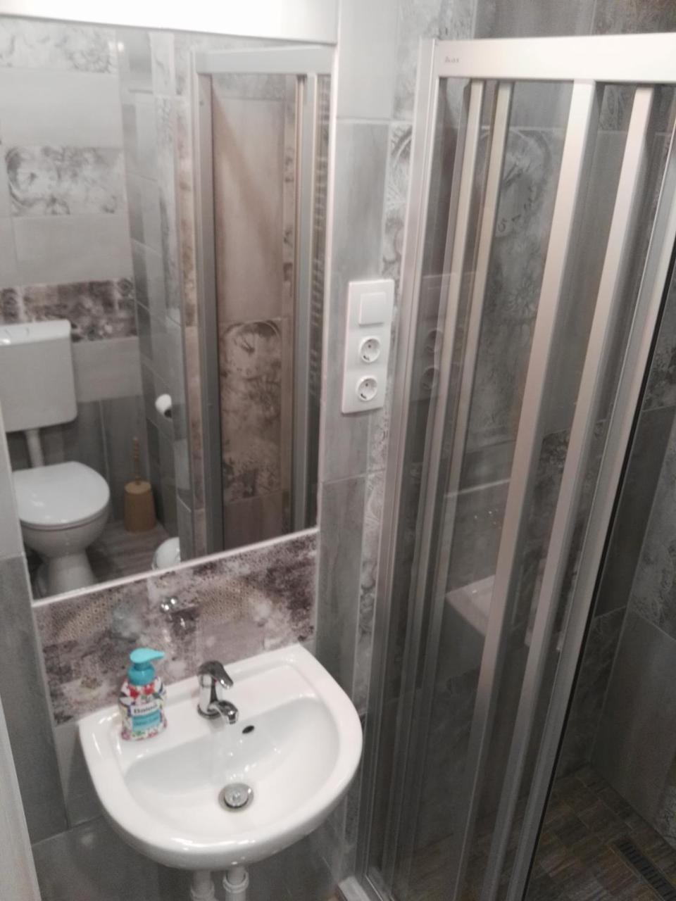 Pompar Belvarosi Apartman Сегед Экстерьер фото